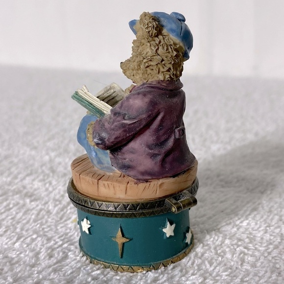 Vintage Charming Teddy Bear with Book Figurine Trinket Box Collectible - Picture 10 of 12